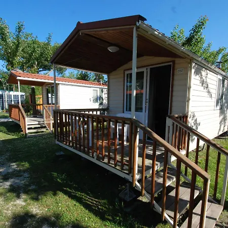 Locazione Turistica Camping Classe Village.2 * Lido di Dante